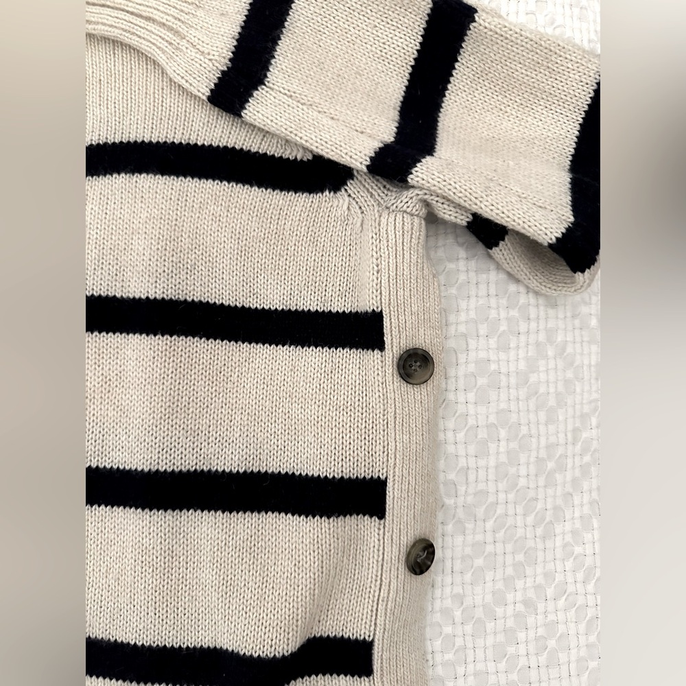 Tuckernuck Bar Harbor Oatmeal/Navy Striped Sweater in Wool/Cashmere/Viscose XS - Picture 5 of 9